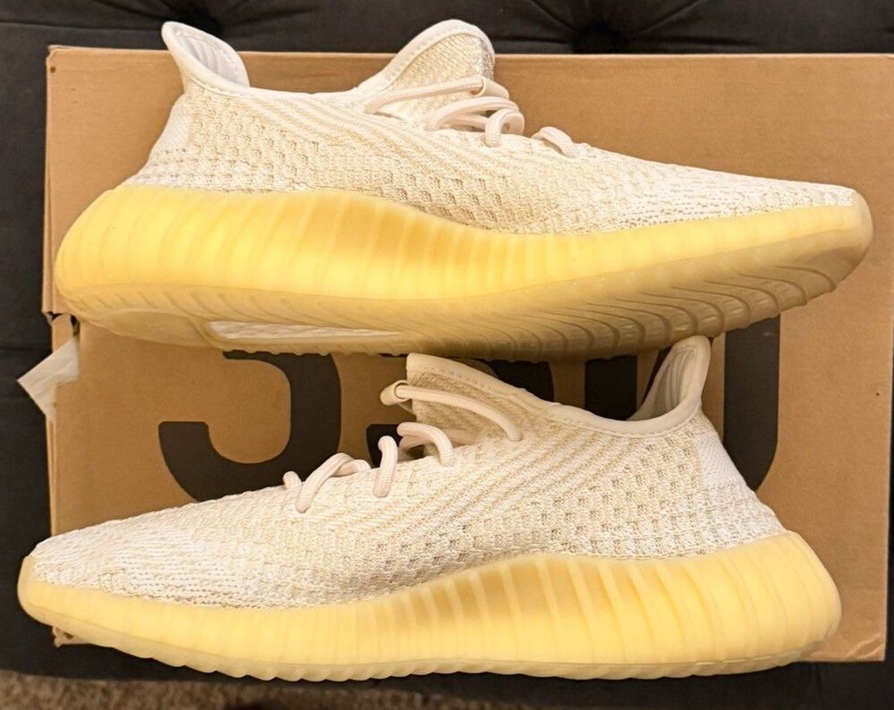 adidas Yeezy Boost 350 V2 Natural Size 9 (Pre-owned, Great condition) OG Box